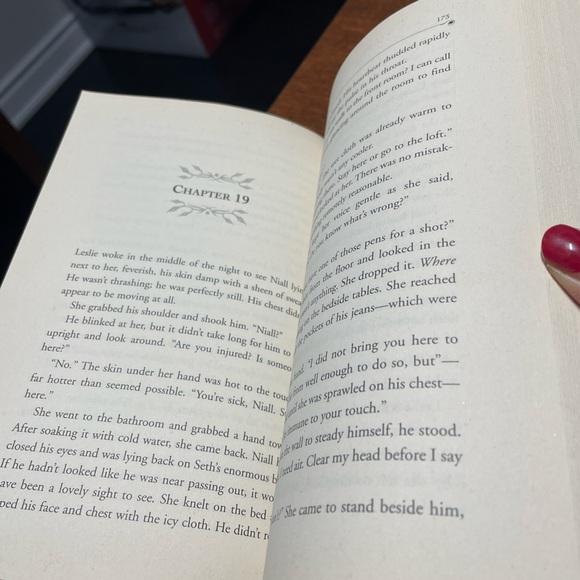 📖 Ink Exchange (Wicked Lovely, 2) by Melissa Marr (Hardcover Novel) - Picture 4 of 6